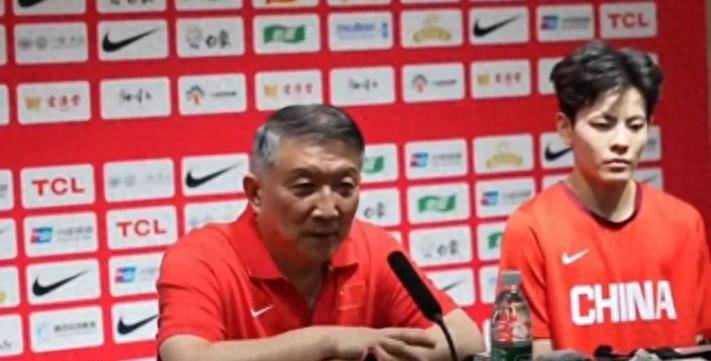 包含莱万多夫斯基与90激战DWG分钟，战术调整胜负难料！，Karsa焦点对战引发球迷热议的词条爱游戏棋牌返利