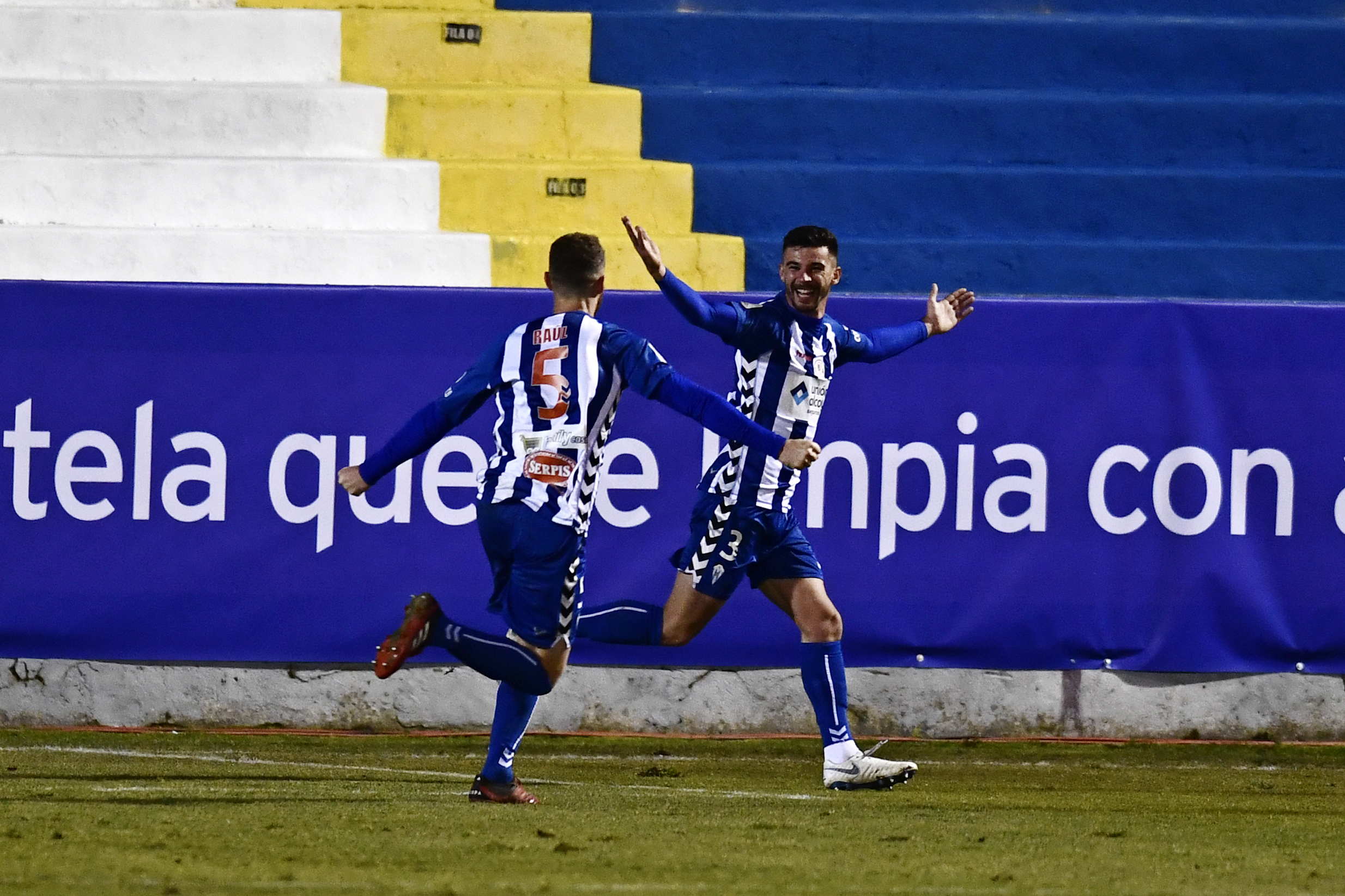 包含浙江稠州迎国王杯关键赛，赛后迎来里程碑，赛场秩序良好，控场能力受关注的词条AYX Poker下注