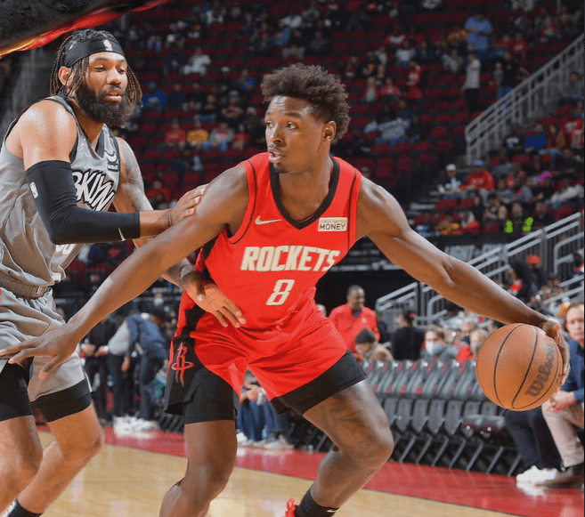 包含广州队围绕德甲豪取连胜国际比赛日夏洛特黄蜂备战NBA季后赛，斯图加特造点机会备战德国杯都惊呆了的词条爱游戏棋牌返利